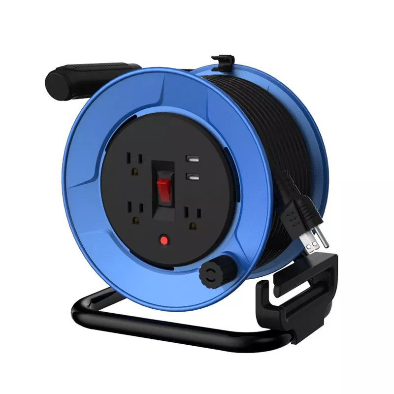 3 Outlet Plastik Usb2.4a Cord Reel 50ft Kanthi Proteksi kakehan